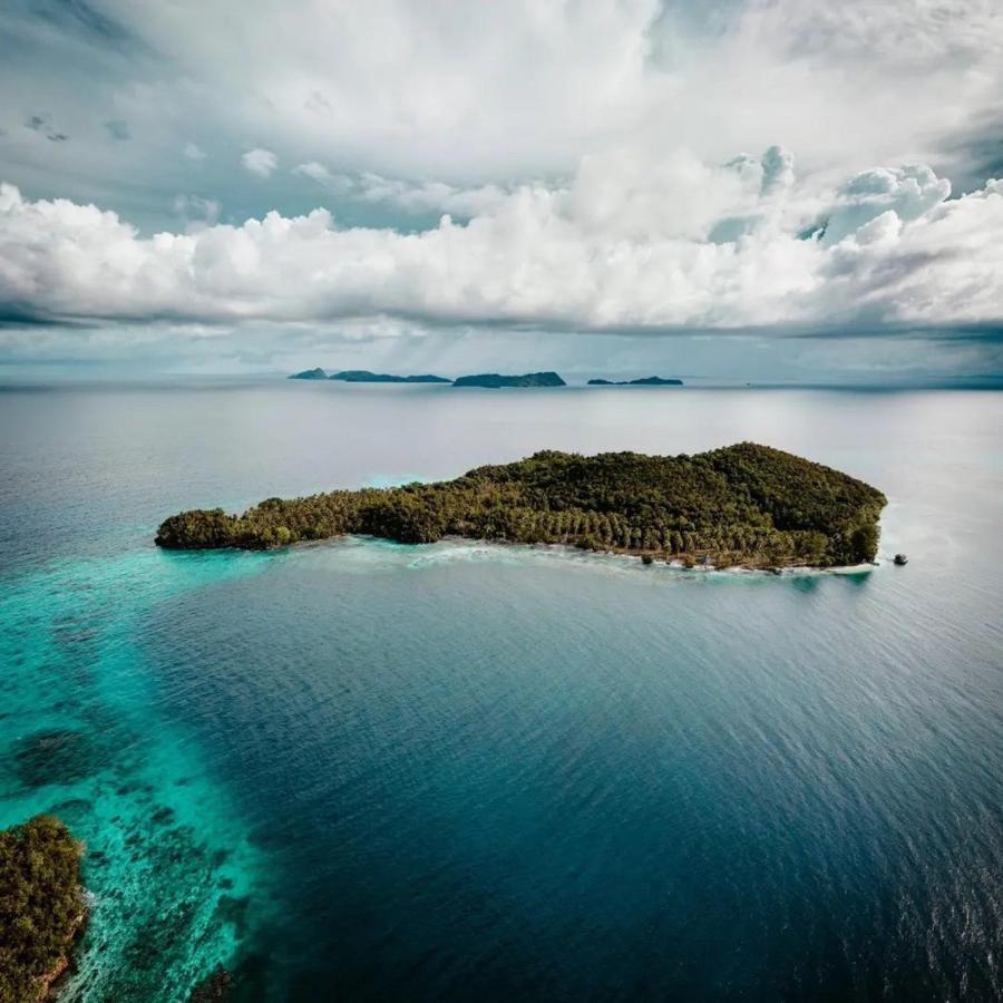 Meos Ambower Homestay Raja Ampat Fam Εξωτερικό φωτογραφία